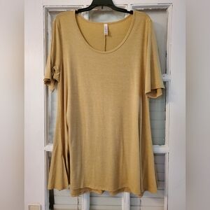 XL. Tunic top
